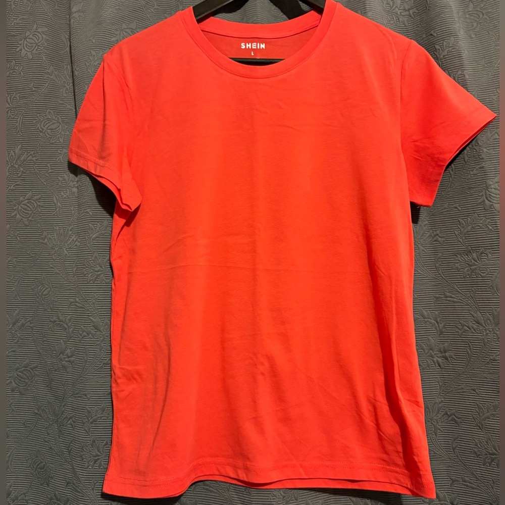 SHEIN Short Sleeve Tee in Raspberry Pink - Picture 2 of 4